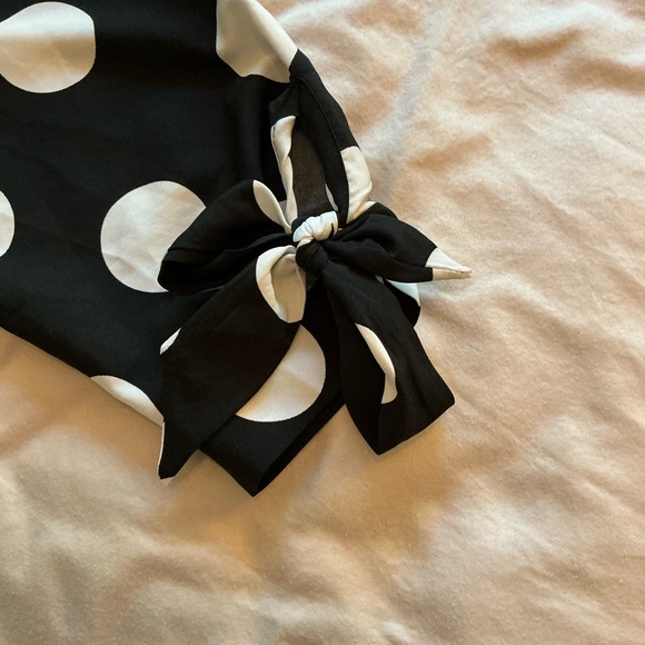Black & White Polka Dot  1XL DRESS button down, tie/bow 3/4 sleeve, full skirt - Picture 9 of 9